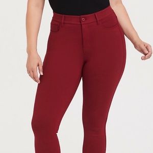 Torrid Studio Premium Ponte Stretch Skinny Pant